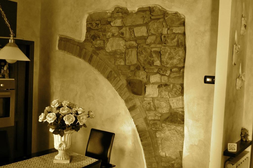 מלון Pergine Valdarno A Casa Di Raffa חדר תמונה